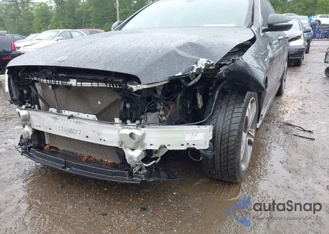 2019 Mercedes-Benz E 300 4Matic из США, поврежденный, VIN WDDZF4KB1KA546319